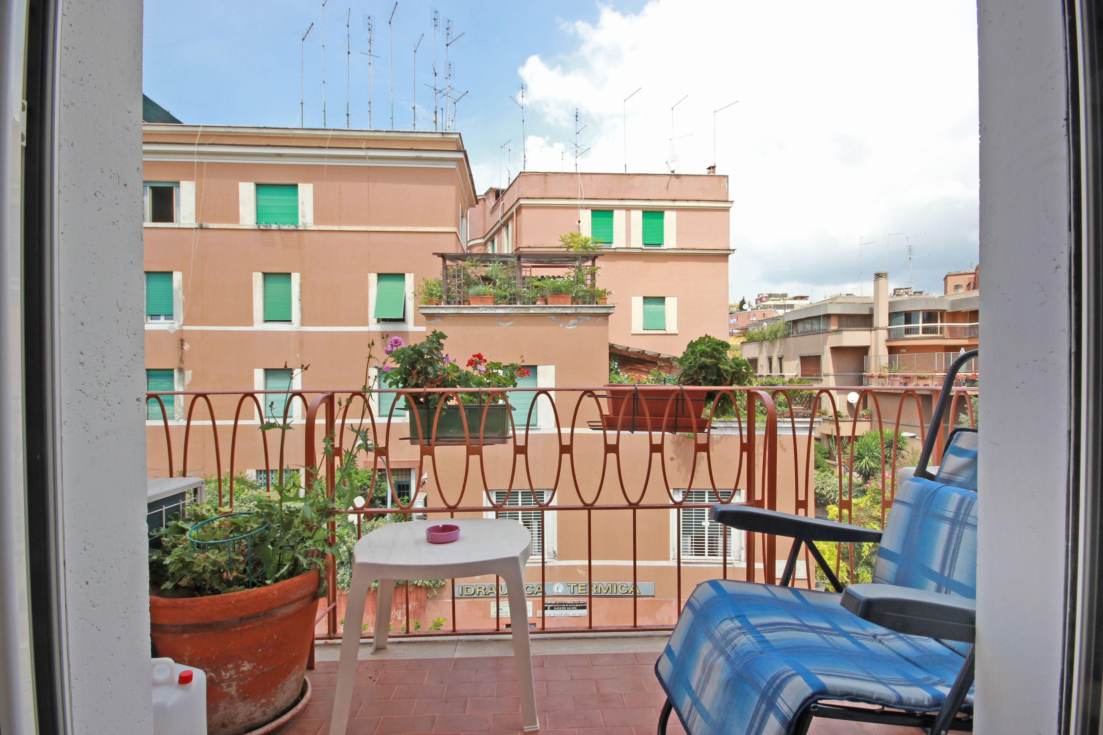 Scalini Di Trastevere - Rome, Rome